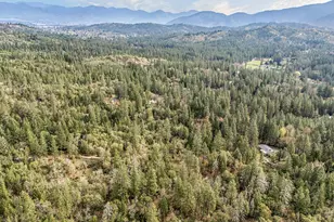200 Hornet Ln, Grants Pass, OR 97527 - Photo 49
