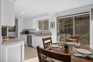 645 S 5th, Jacksonville, OR 97530 - Photo 17