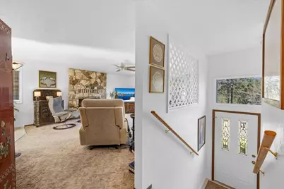 645 S 5th, Jacksonville, OR 97530 - Photo 9