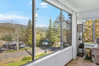 645 S 5th, Jacksonville, OR 97530 - Photo 13