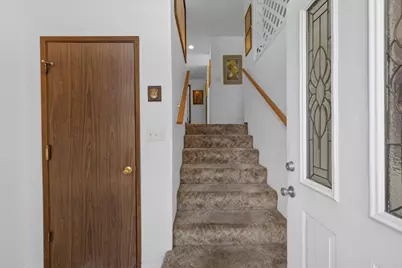 645 S 5th, Jacksonville, OR 97530 - Photo 7