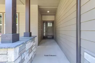 201 SE Sand Cyn Ln, Grants Pass, OR 97527 - Photo 5