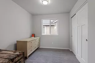 883 NE 6th St, Prineville, OR 97754 - Photo 15