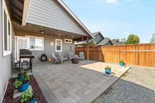 2818 Esther Ln, Grants Pass, OR 97527 - Photo 21