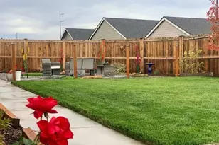 450 NE Oak Ct, Redmond, OR 97756 - Photo 19