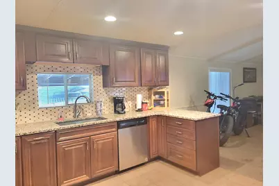 6226 E Evans Creek Road #UNIT 15, Rogue River, OR 97537 - Photo 5