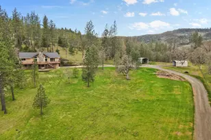 580 Ragsdale Rd, Trail, OR 97541 - Photo 7