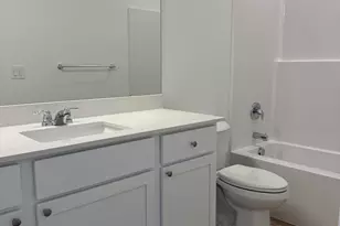 639 NE Arnold St, Madras, OR 97741 - Photo 23