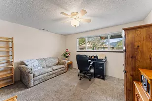 714 Brookside Cir, Rogue River, OR 97537 - Photo 11