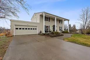 1103 NE Richard Ln, Madras, OR 97741 - Photo 5