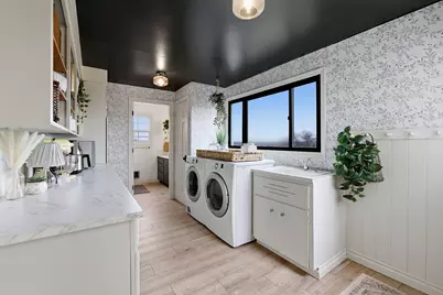 1103 NE Richard Lane, Madras, OR 97741 - Photo 15