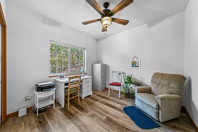 5227 Pioneer Road, Medford, OR 97501 - Photo 23