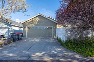 3350 Edgewater Dr, Medford, OR 97504 - Photo 27