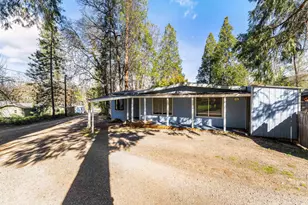 15 Black Oak Dr, Shady Cove, OR 97539 - Photo 19