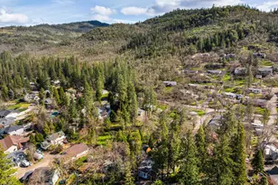 15 Black Oak Dr, Shady Cove, OR 97539 - Photo 33