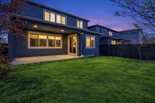 20991 NE Legend Pl, Bend, OR 97701 - Photo 19