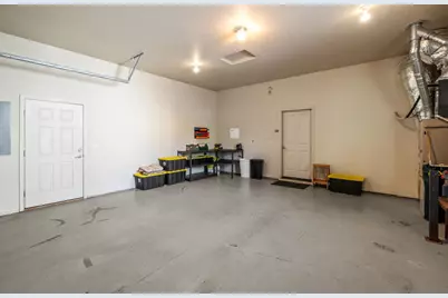 4934 Horned Lark Drive, Klamath Falls, OR 97601 - Photo 31