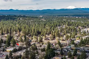 1251 NW Newport Ave, Bend, OR 97703 - Photo 43