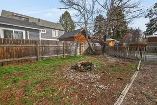 1251 NW Newport Ave, Bend, OR 97703 - Photo 27