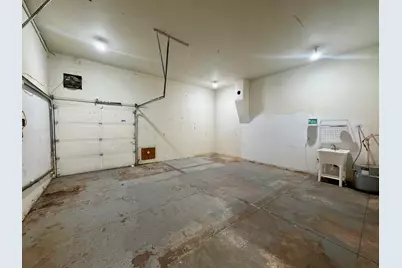 783 SE 6th Street #B, Grants Pass, OR 97526 - Photo 9