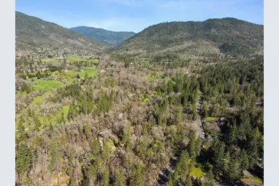 5812 Donaldson Road, Grants Pass, OR 97526 - Photo 27