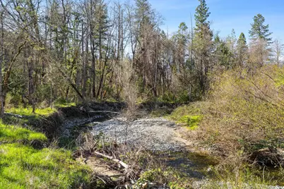 5812 Donaldson Road, Grants Pass, OR 97526 - Photo 11