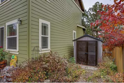 20669 Sierra Drive, Bend, OR 97701 - Photo 35
