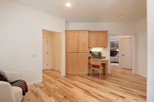 20669 Sierra Dr, Bend, OR 97701 - Photo 15