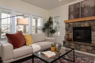 20669 Sierra Dr, Bend, OR 97701 - Photo 5