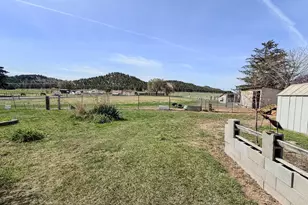 2153 NE Sunset View Ln, Prineville, OR 97754 - Photo 5