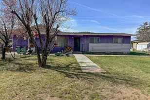 2153 NE Sunset View Ln, Prineville, OR 97754 - Photo 3
