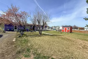 2153 NE Sunset View Ln, Prineville, OR 97754 - Photo 3