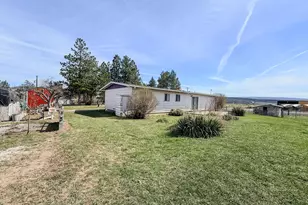 2153 NE Sunset View Ln, Prineville, OR 97754 - Photo 7