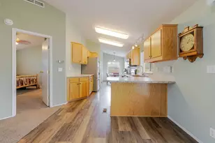 2051 NE Uintah Ct, Redmond, OR 97756 - Photo 15