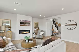 21552 SE Etna Pl, Bend, OR 97702 - Photo 5