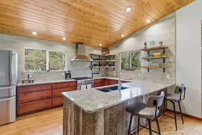 444 Sheraton Drive, Williams, OR 97544 - Photo 11