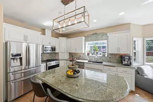 14861 Crupper, Sisters, OR 97759 - Photo 9