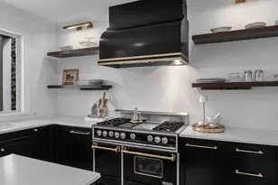 2300 Condor Dr, Redmond, OR 97756 - Photo 3