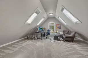 1041 E Timber Pine Dr, Sisters, OR 97759 - Photo 49