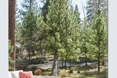 1041 E Timber Pine Drive, Sisters, OR 97759 - Photo 5