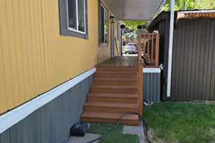 1055 N 5th St, Jacksonville, OR 97530 - Photo 27