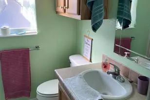 1055 N 5th St, Jacksonville, OR 97530 - Photo 9