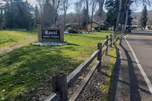 1055 N 5th St, Jacksonville, OR 97530 - Photo 9