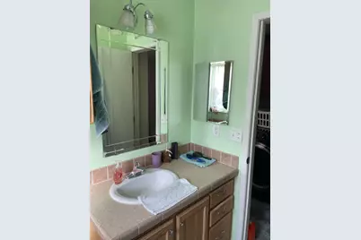 1055 N 5th Street #UNIT 3, Jacksonville, OR 97530 - Photo 19