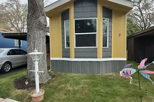 1055 N 5th St, Jacksonville, OR 97530 - Photo 5