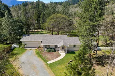 650 Board Shanty Creek Road, Grants Pass, OR 97527 - Photo 29