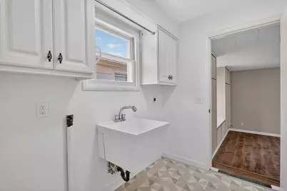 856 W 14th Street, Medford, OR 97501 - Photo 21