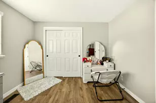 934 Pittview Ave, Central Point, OR 97502 - Photo 17