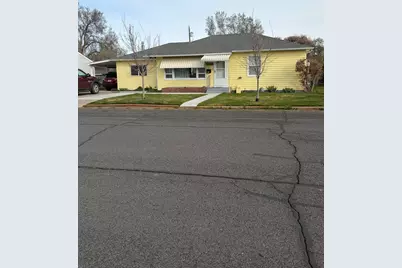 825 SE 7th Street, Prineville, OR 97754 - Photo 1