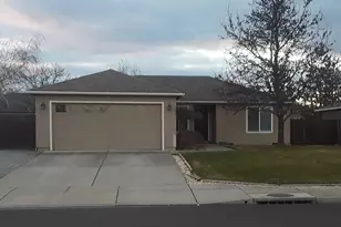 7223 30th St, White City, OR 97503 - Photo 1